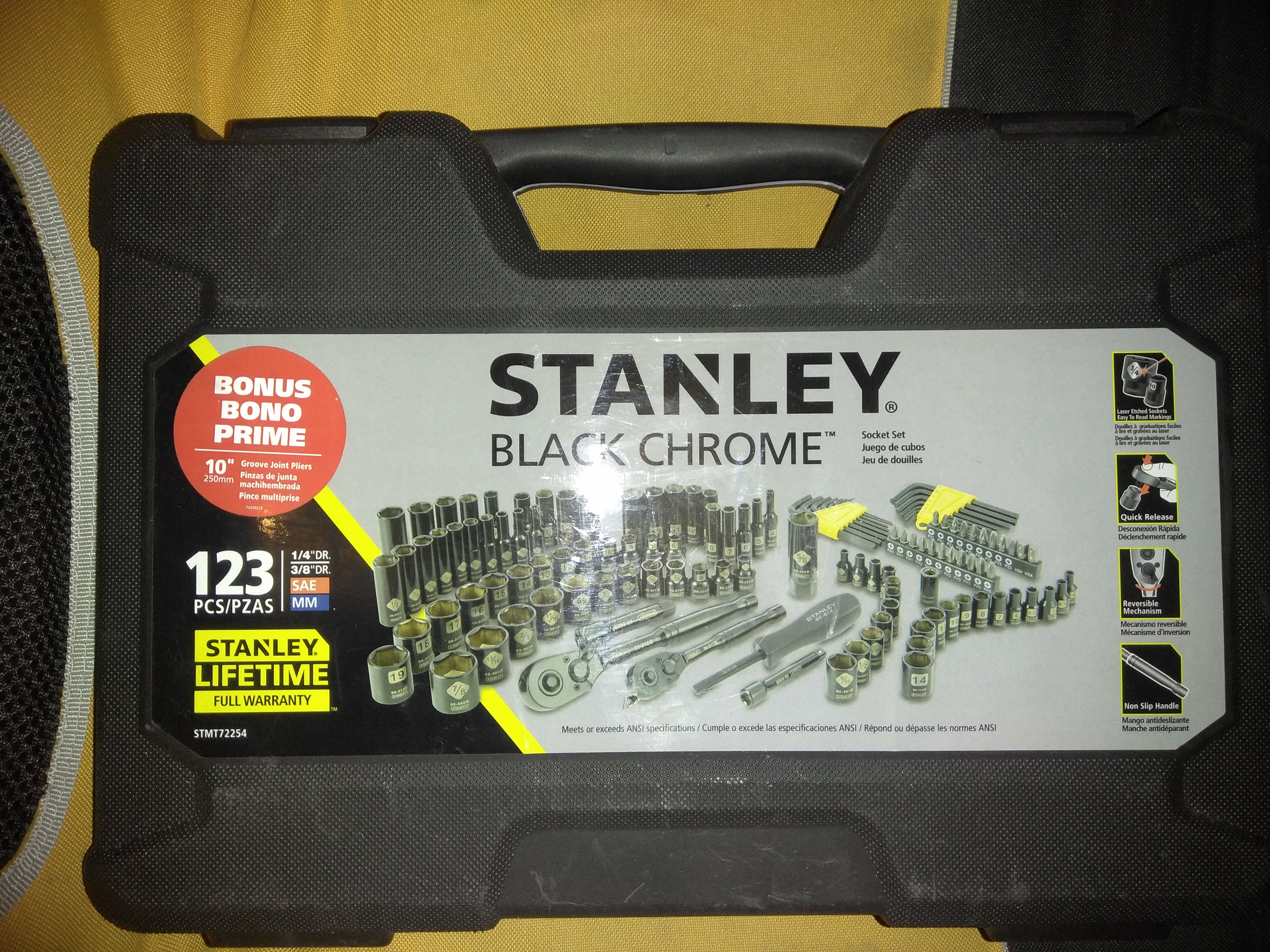 Stanley 123-Piece Master Mechanics Black Chrome Socket Set