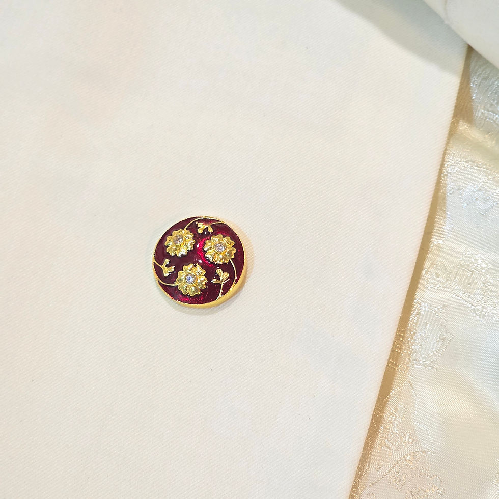 Thumbnail: Bloomé Buttons– Ruby glass