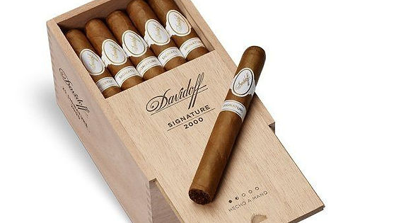 25er Kiste Davidoff Signature 2000