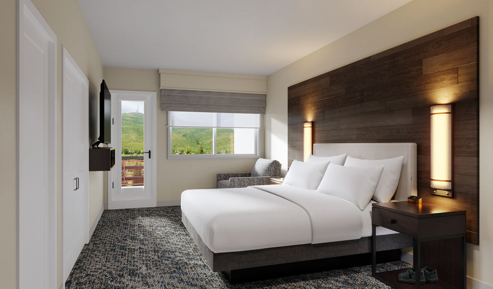 Douglas Master Guestroom