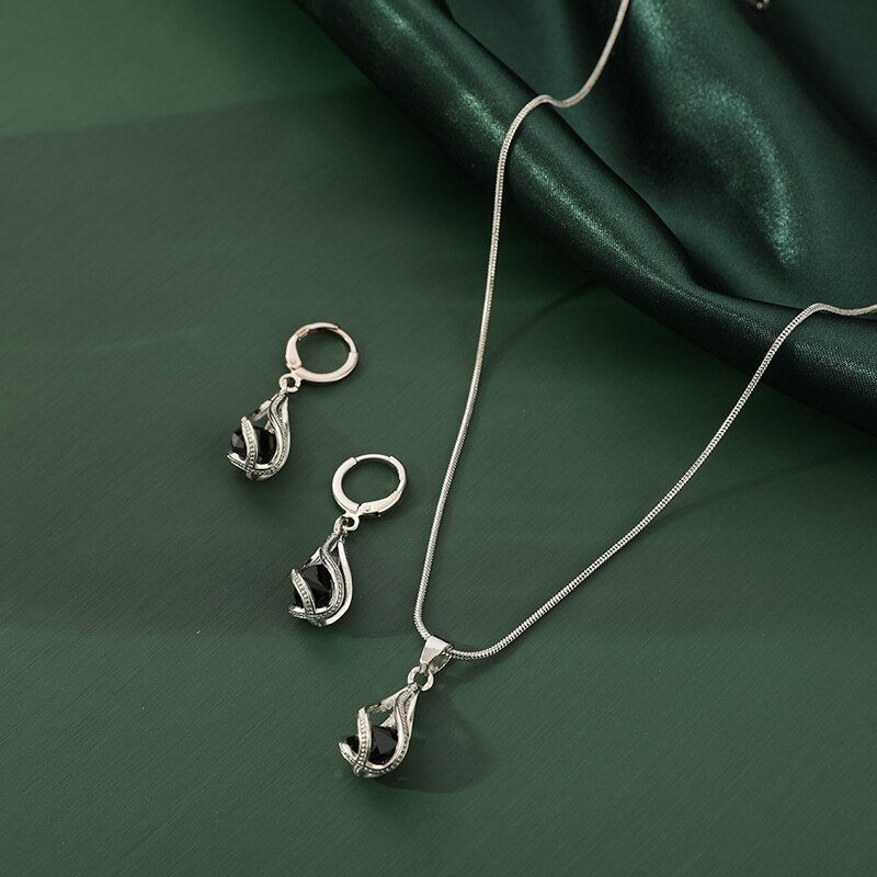 Thumbnail: (Only a few left) Midnight Elegance Jewellery Set (Necklace + Earring)