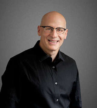 Gordon Korman.jpg