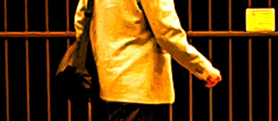 Old hipster and hotel, August 2025