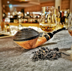 Pfeife mit Mooreiche (handgefertigt, ruetzpipes, Tirol, Österreich)