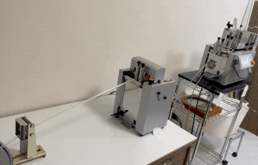 チューブカットのシーン