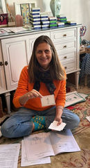 In English with Debbie - Debbie Sarussi