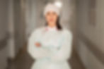 retrato-de-bonita-doctora-en-el-hospital_edited.jpg