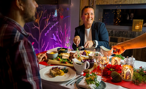 buendia-christmas-at-snowhotel-kirkenes-norwegian-travel-DSC08850.jpg