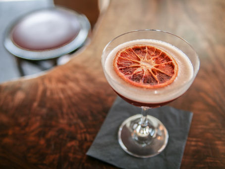 Cocktail Hour: A Few Of Our Favorite Bars in Palm Beach