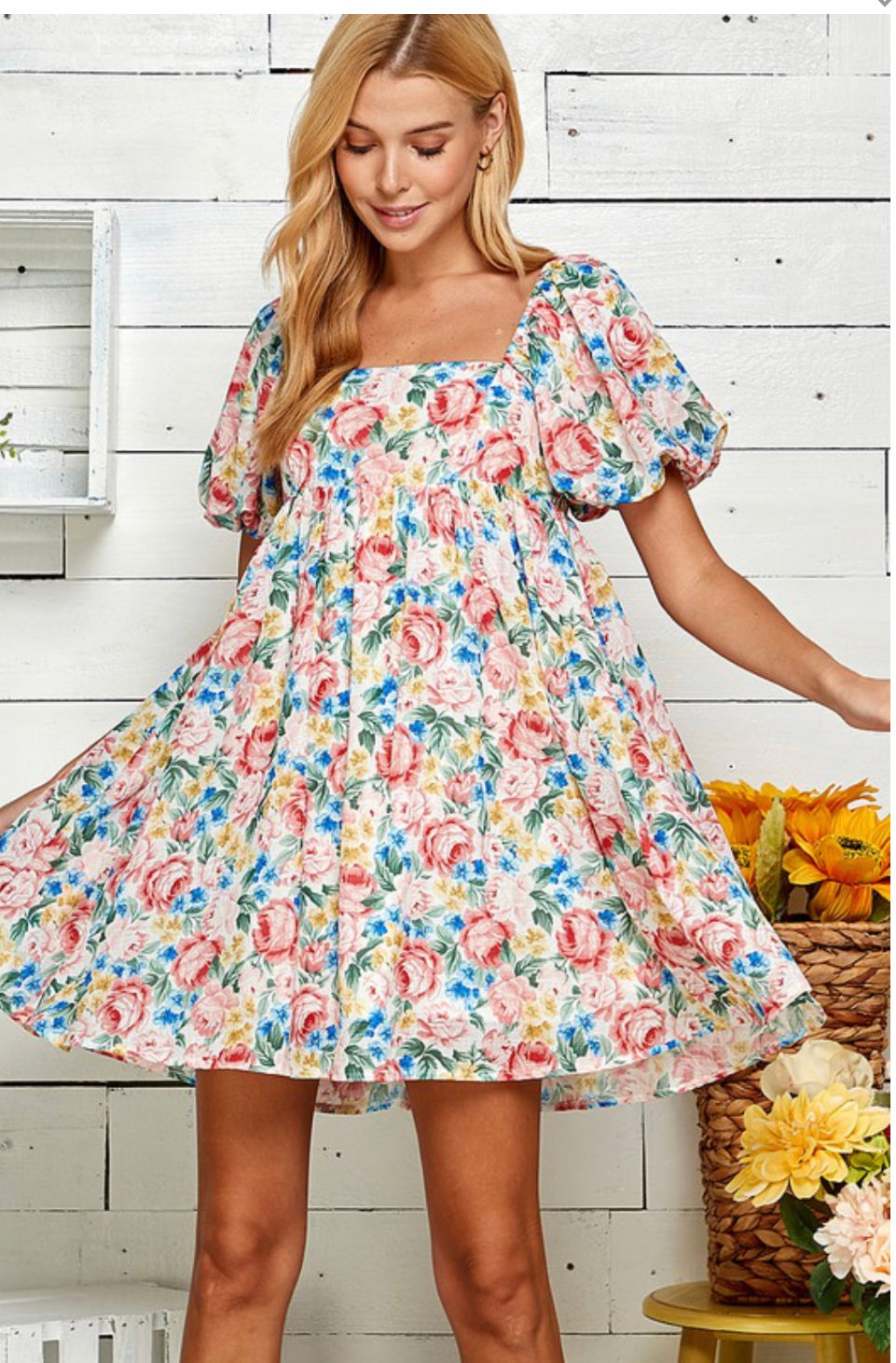 Thumbnail: Floral puff sleeve babydoll dress 