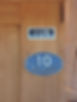 Hausnummer Maurengässli 10 Tafel auf Holz