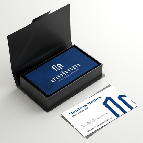 logo en huisstijl voor Multum