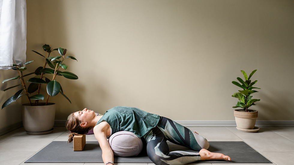 Supta Matsyendrasana