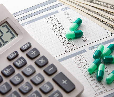 How Medical Accounts Receivable Service Solve Payment Issues