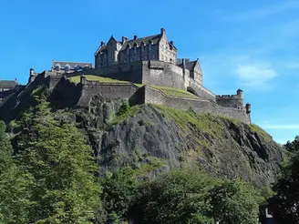 Echoes of Liberty: American POWs in Scotland and the Graffiti Flag of Edinburgh Castle