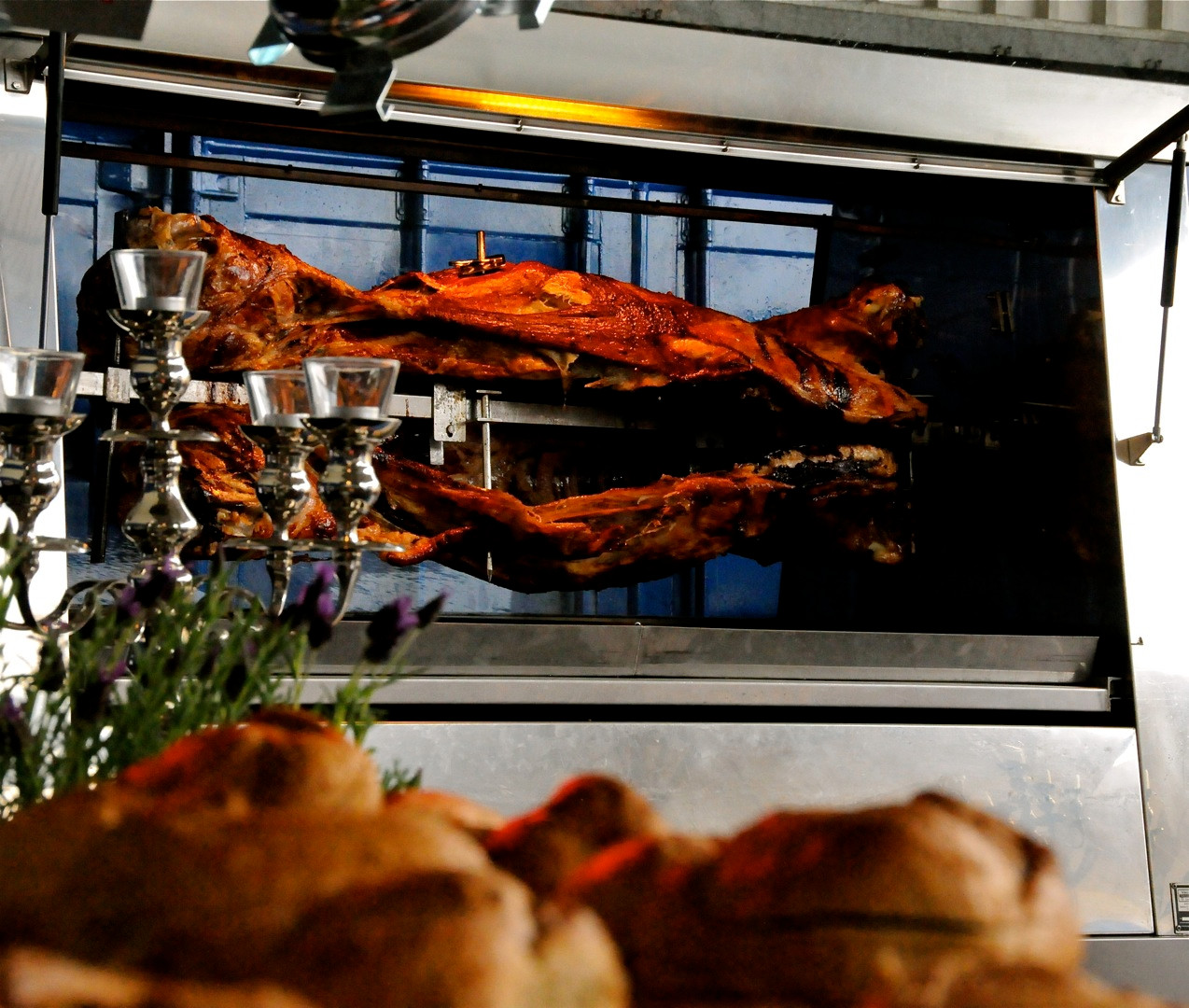 Bild von der Webseite von TORO - Das Ochsengespann - Ochsen- Schweine- Grill, Partyservice, Catering, Showgrill