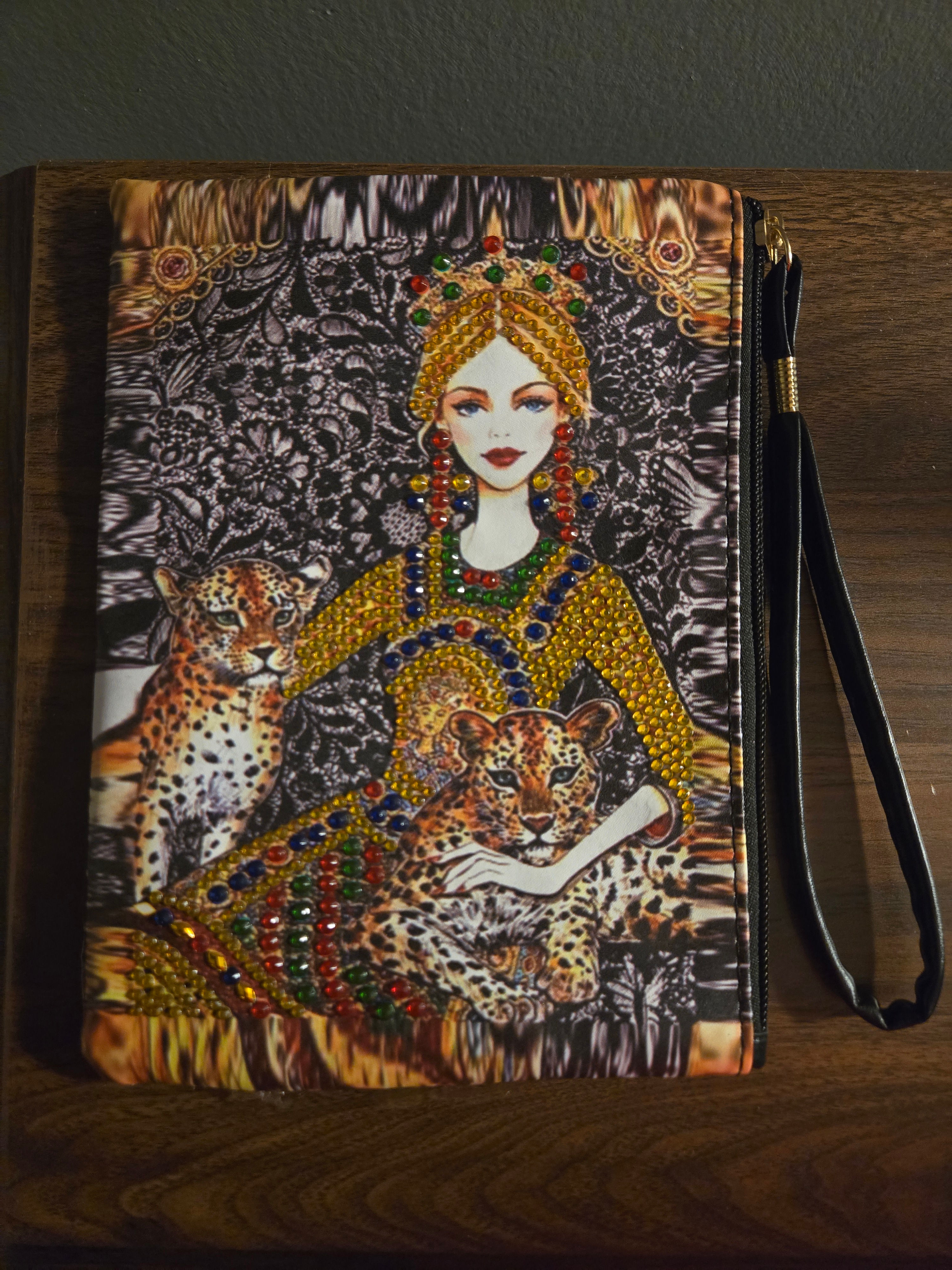 Girl with Leopard Diamond Art Clutch Purse