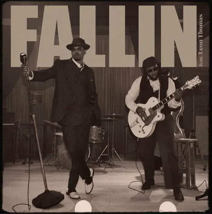 Chris Brown emoziona con “Fallin’”