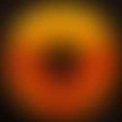 Brooke Combe racconta il bisogno di essere amati