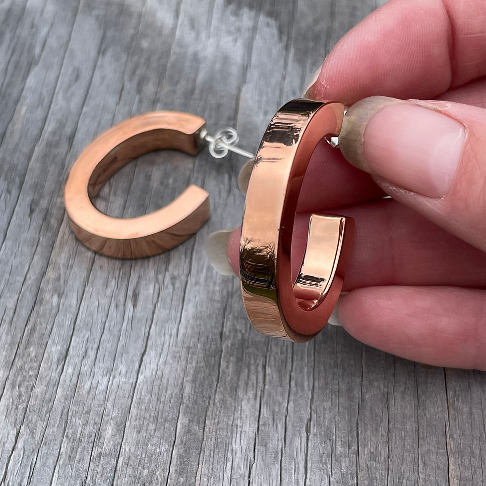 Thumbnail: Copper squared sides hoop stud earrings