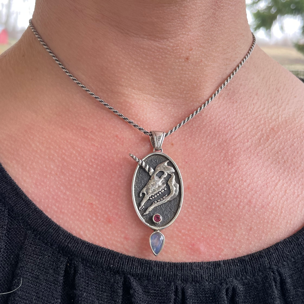 Thumbnail: Roulette 18 spirit unicorn skull pendant 