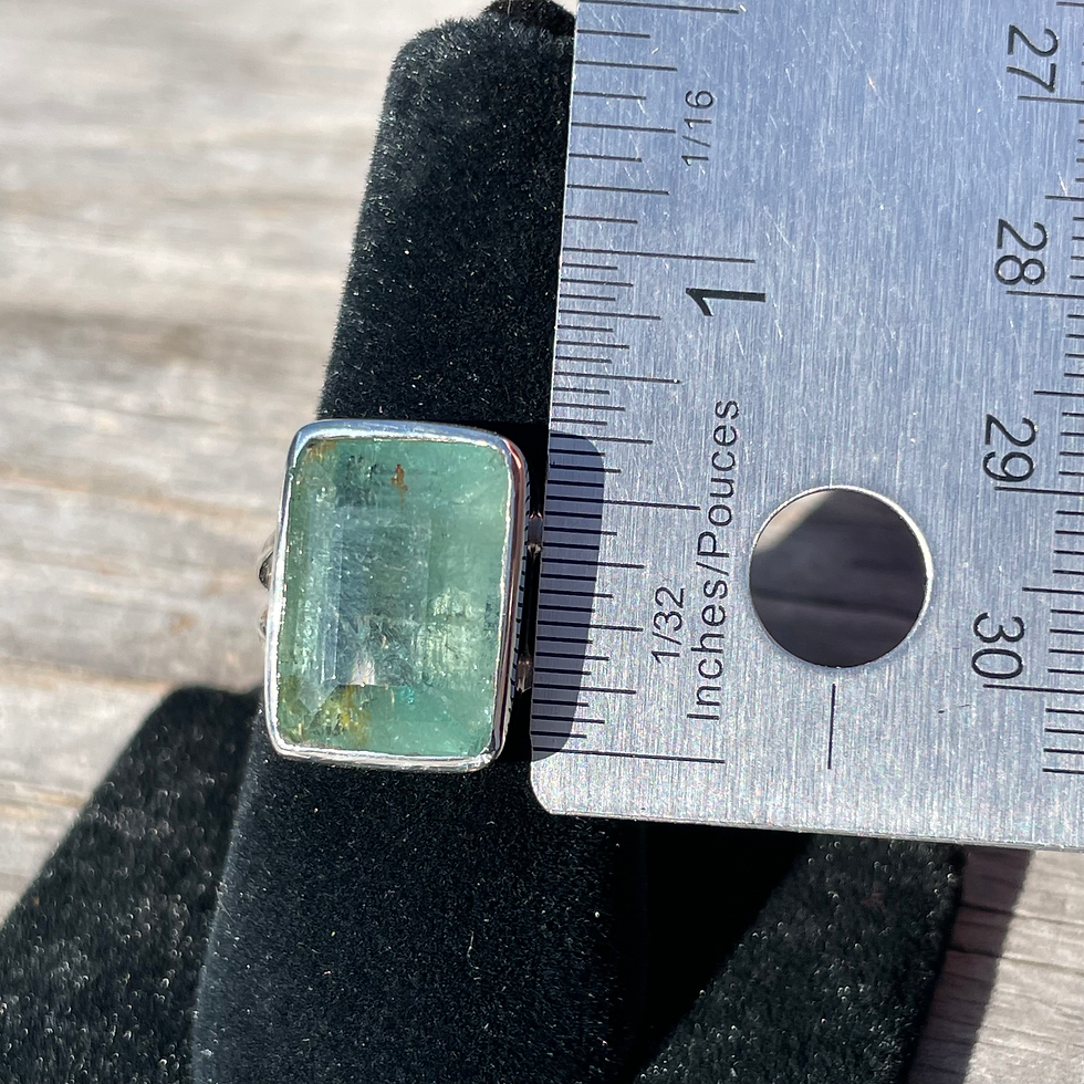Thumbnail: Rectangle aquamarine ring