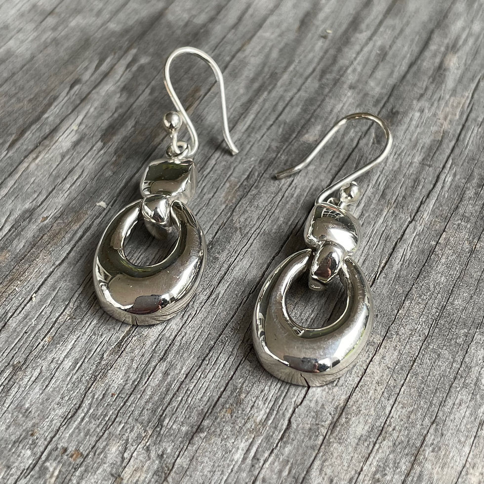 Thumbnail: Chunky silver loop earrings 