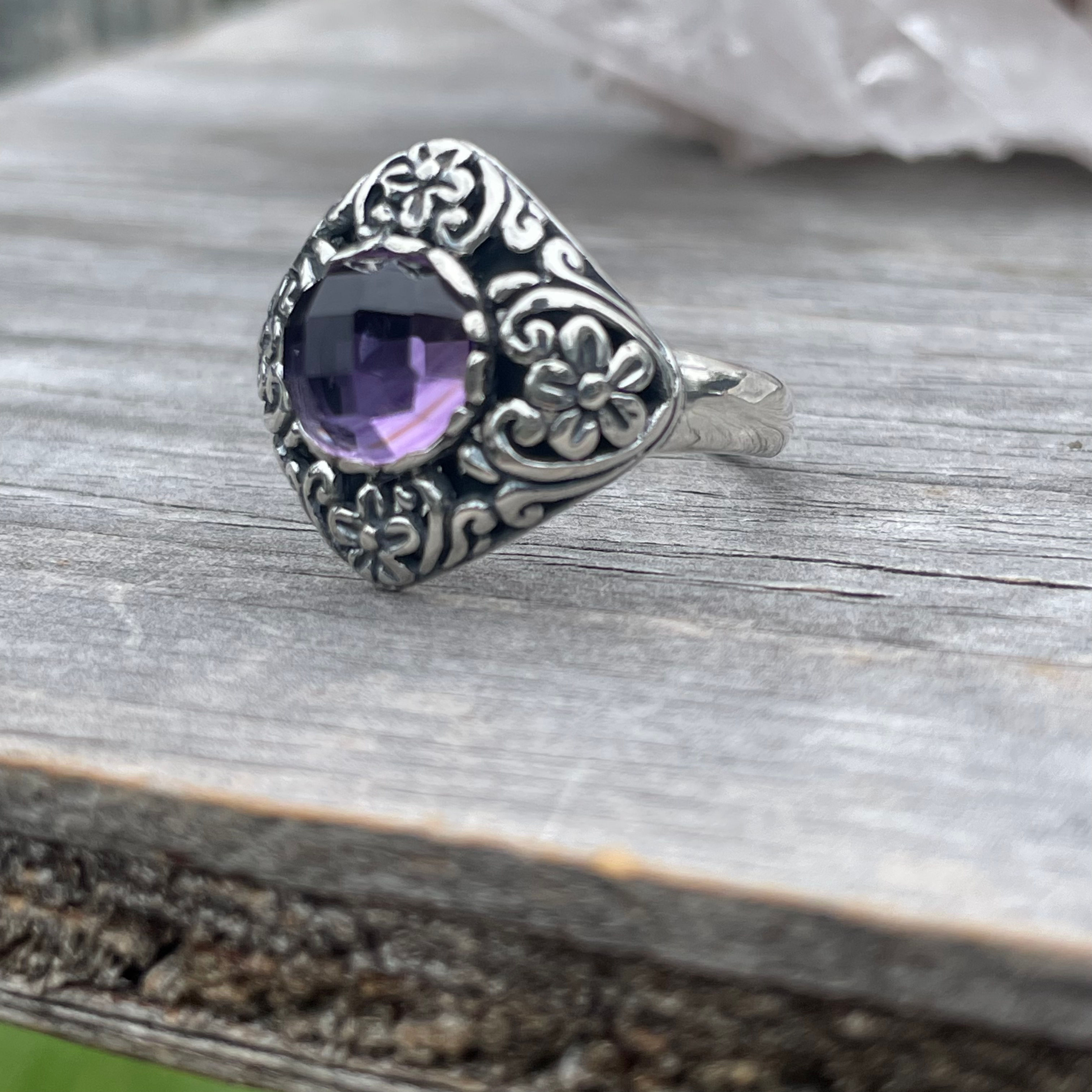 Amethyst rose cut floral motif ring