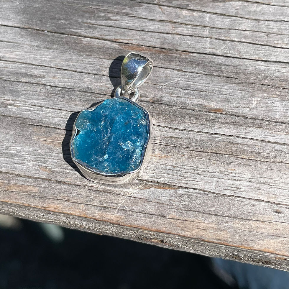 Thumbnail: Electric blue rough apatite pendant