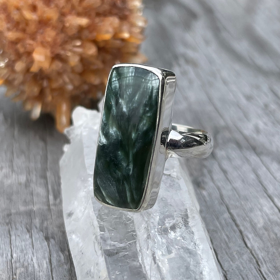Thumbnail: Long rectangle seraphinite ring 