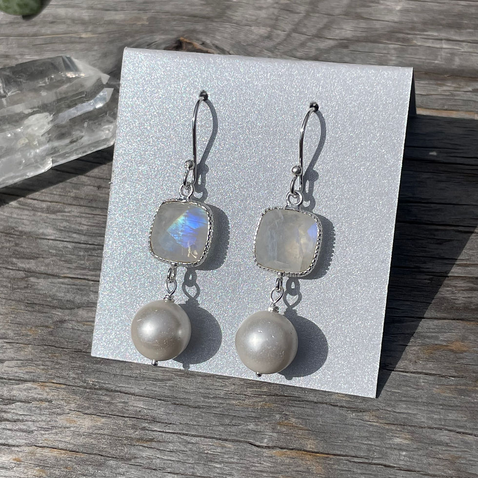 Thumbnail: Moonstone and pearl earrings