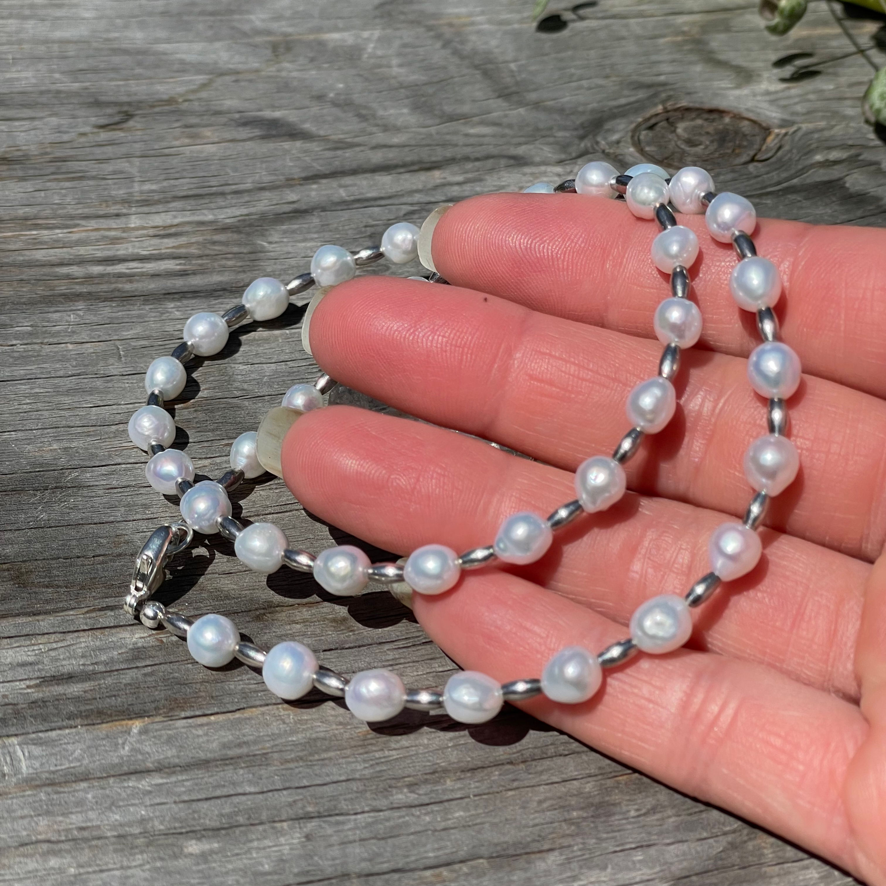 GenVie Designs Pearls and silver necklace