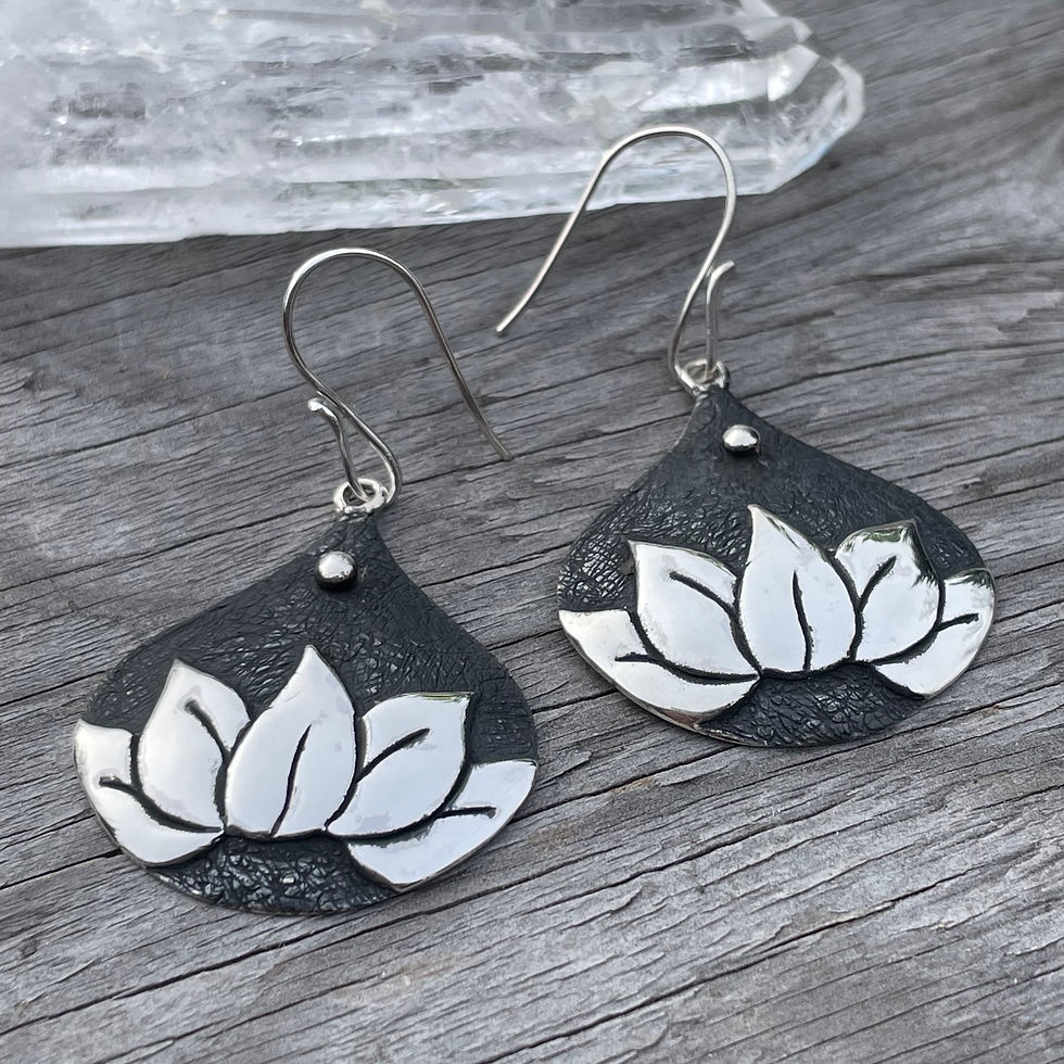 Thumbnail: Roulette 18 Large Lotus Earrings