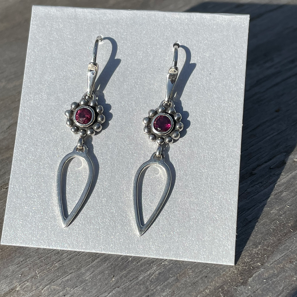 Thumbnail: Roulette 18 petite flower lotus petal earrings
