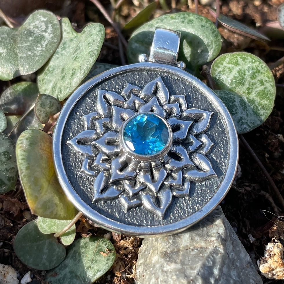 Thumbnail: Roulette 18 Awake Blue Topaz Pendant