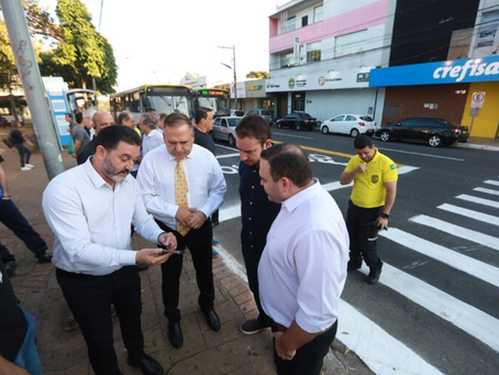 Mabel entrega corredor da 24 de Outubro e projeta “cidade inteiramente sincronizada”