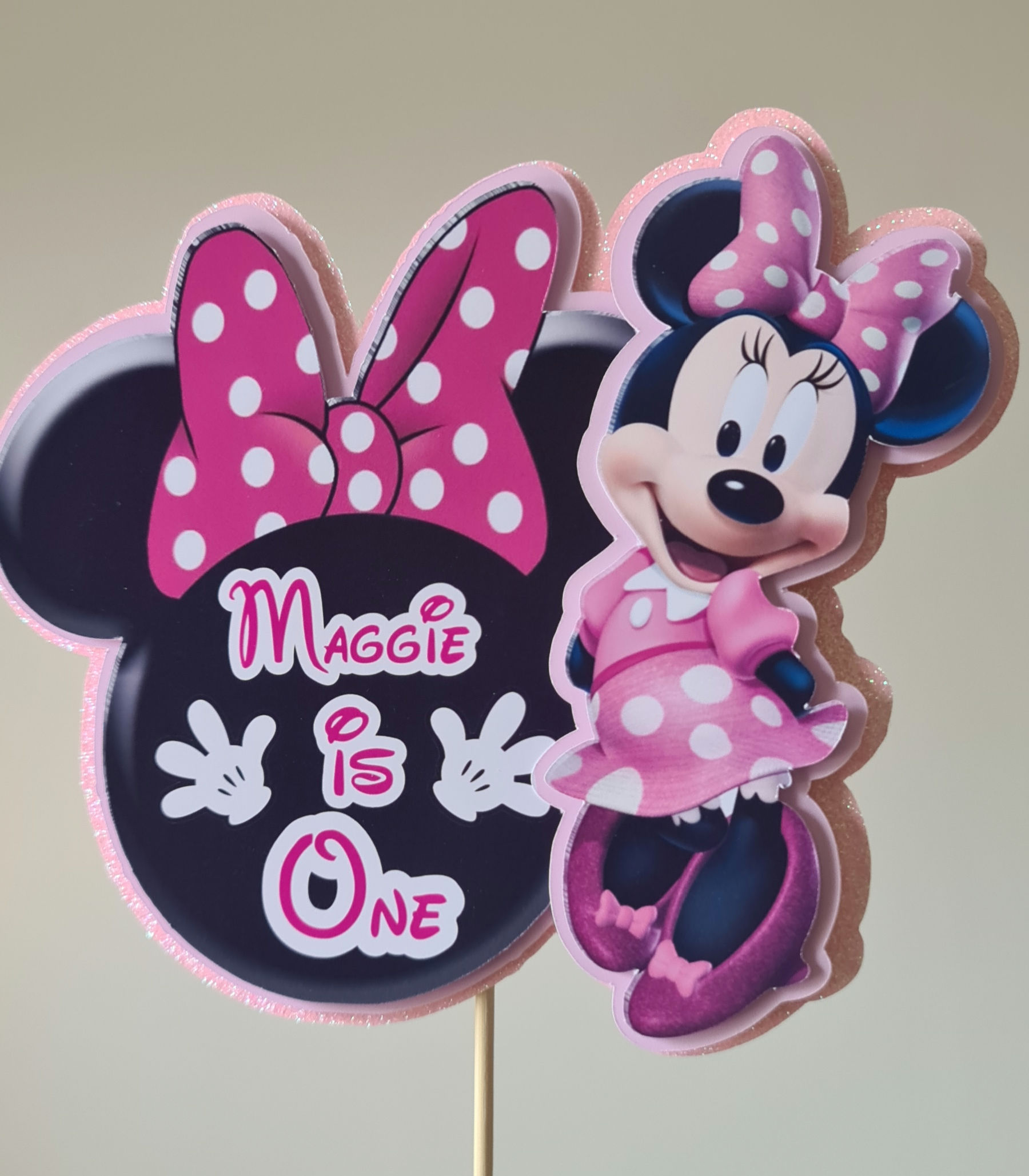 Minnie card cake topper 7 inch wide