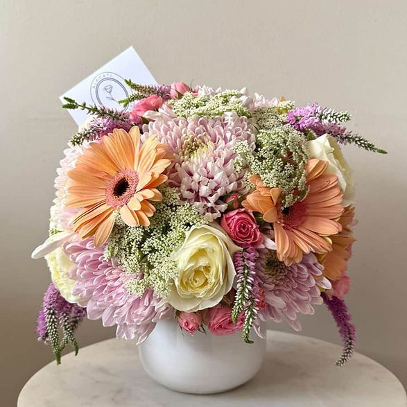 Arreglo de ocasión mediano rosa optimizada.jpg