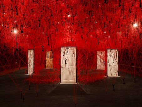 《The Locked Room》 Chiharu Shiota 