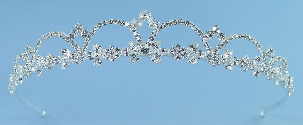 Thumbnail: 1054-199   T iara of Austrian rhinestone  arches with triple marquise rhinestone