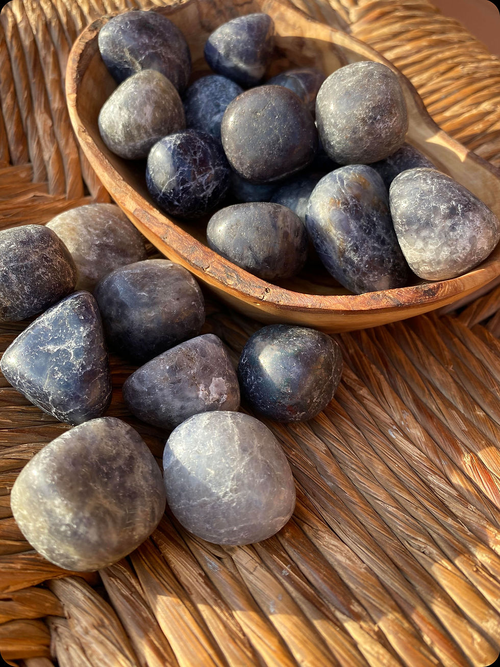 Thumbnail: IOLITE (SOFT TUMBLED)