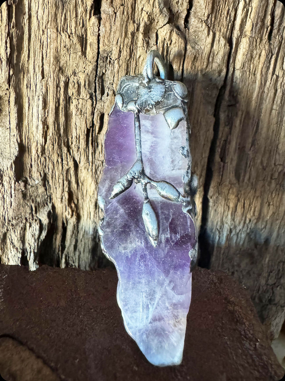 Thumbnail: FLUORITE PENDANT (Double floral)