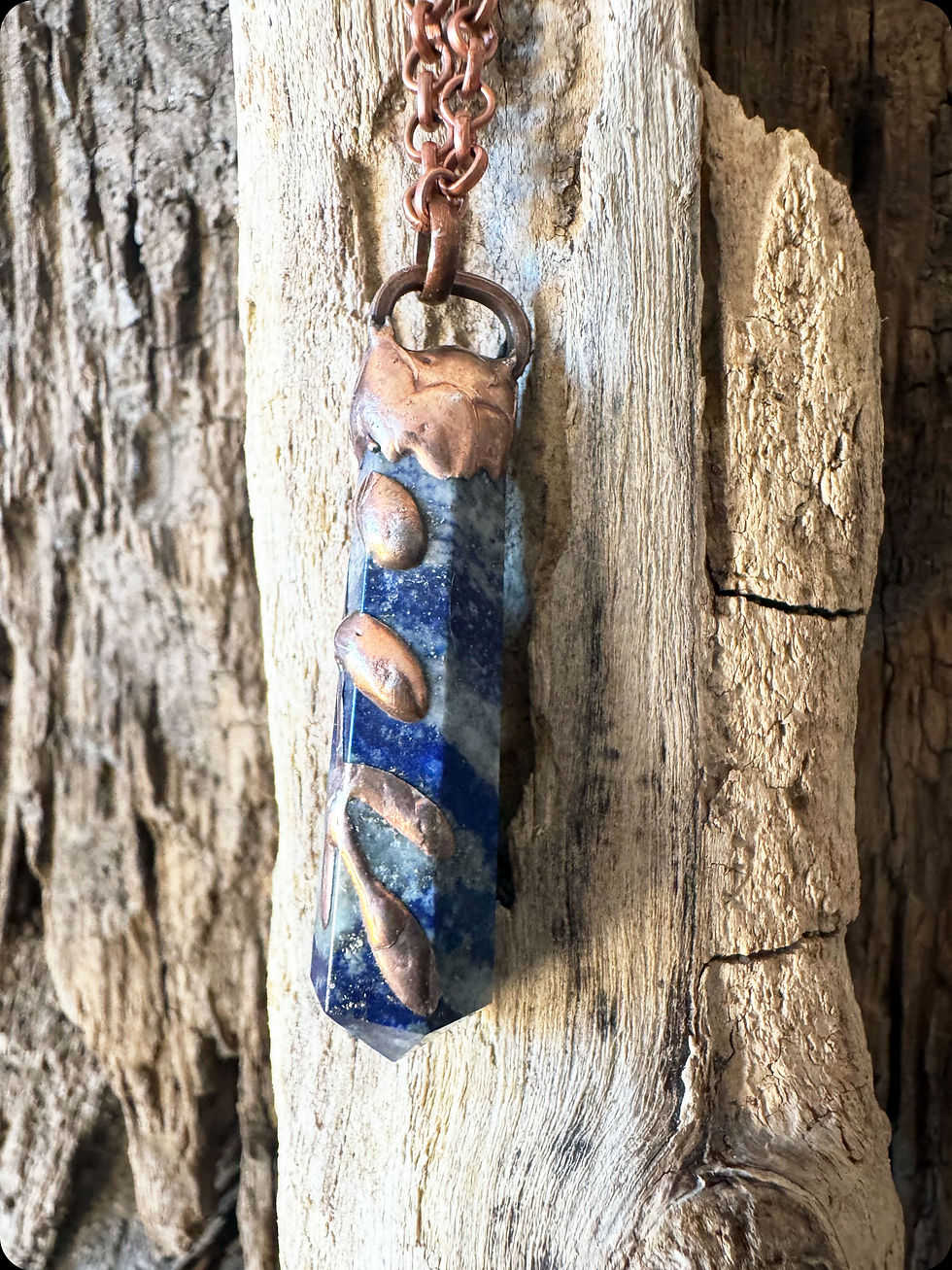 Thumbnail: LAPISLAZULI PENDANT (LEAF, copper tone)