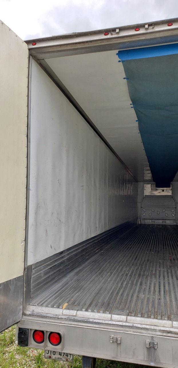 Thumbnail: 2010 UTILITY REEFER WITH THERMO KING SKU# 50535