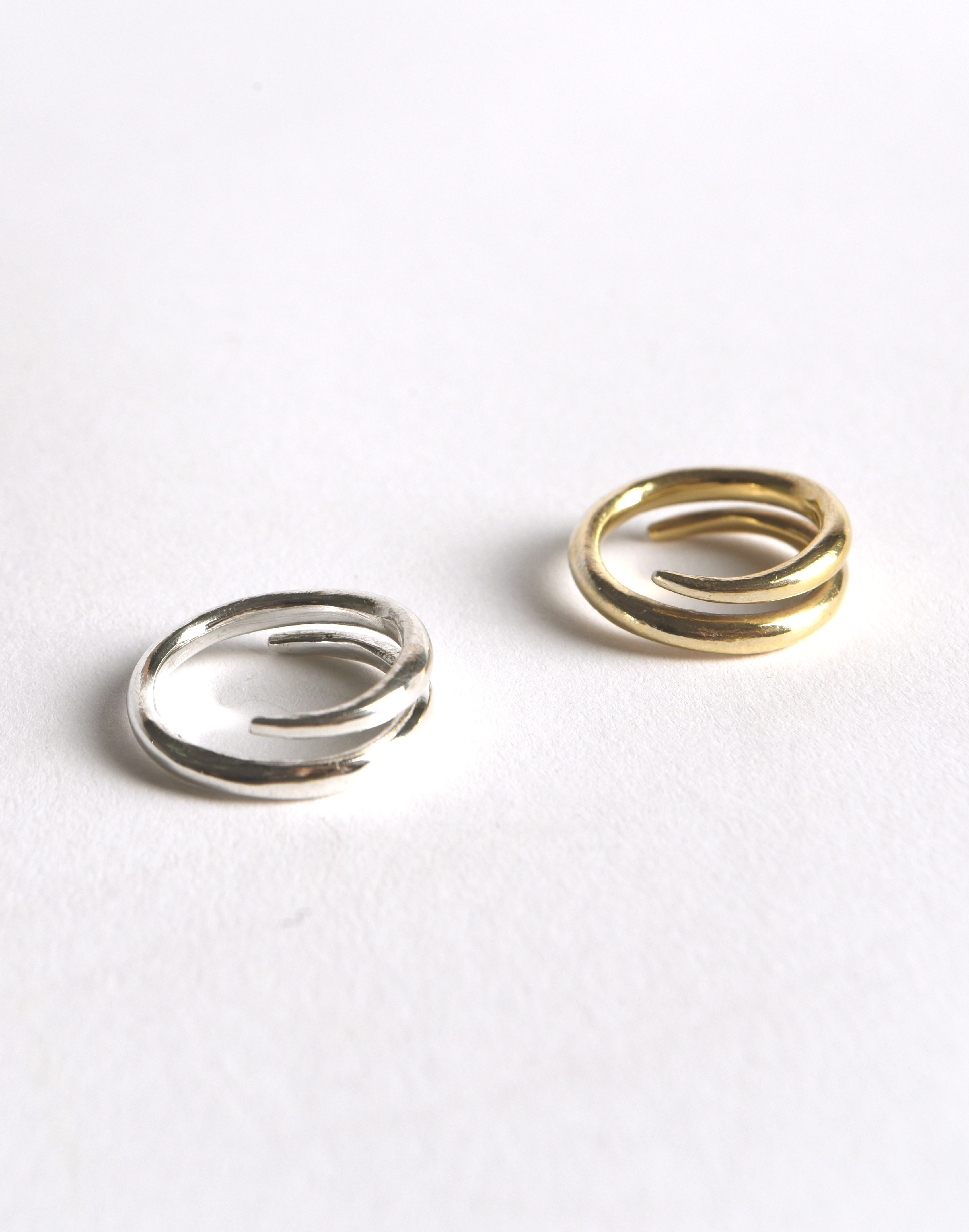 SPIRAL SILVER RING