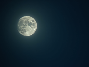 Dos lunas llenas en mayo: un cierre doble para reflexionar