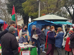 Otro fin de semana de la izquierda dialogando con la gente, este sábado 22 y domingo 23