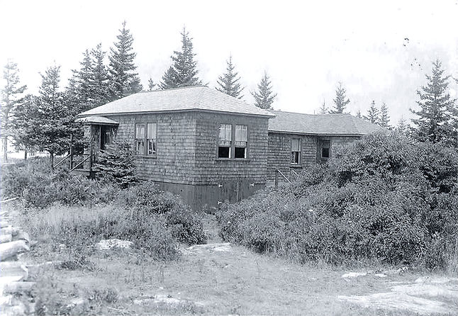 Bayberry Camp Library CNB 019_edited.jpg