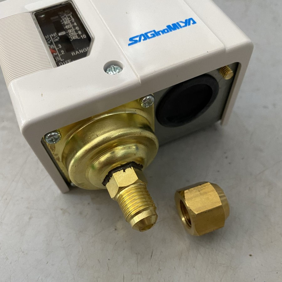 Thumbnail: Saginomiya Pressure Switch - Type SNS - Pressure Control