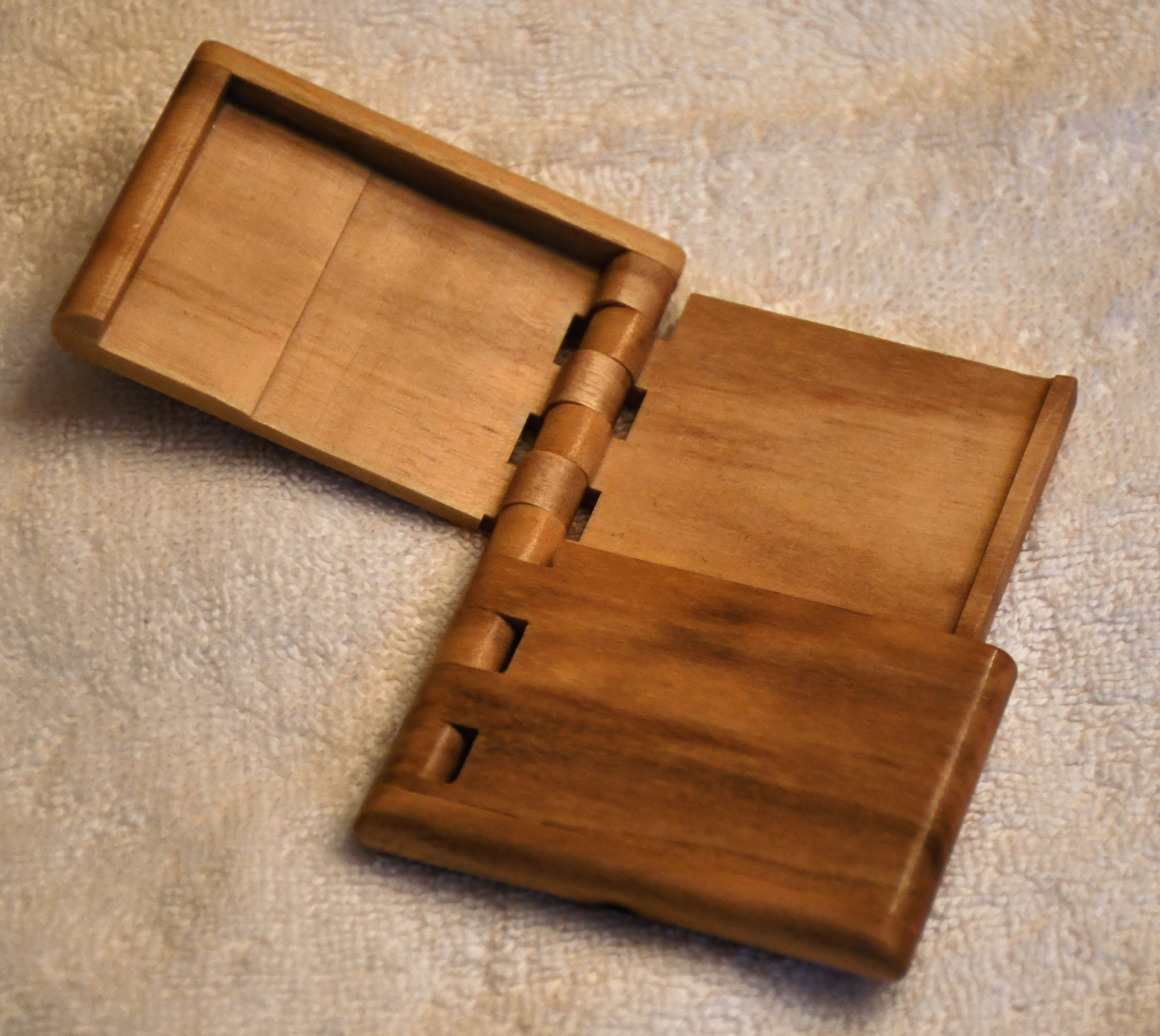 Business Card Holder in Walnut Sapwood